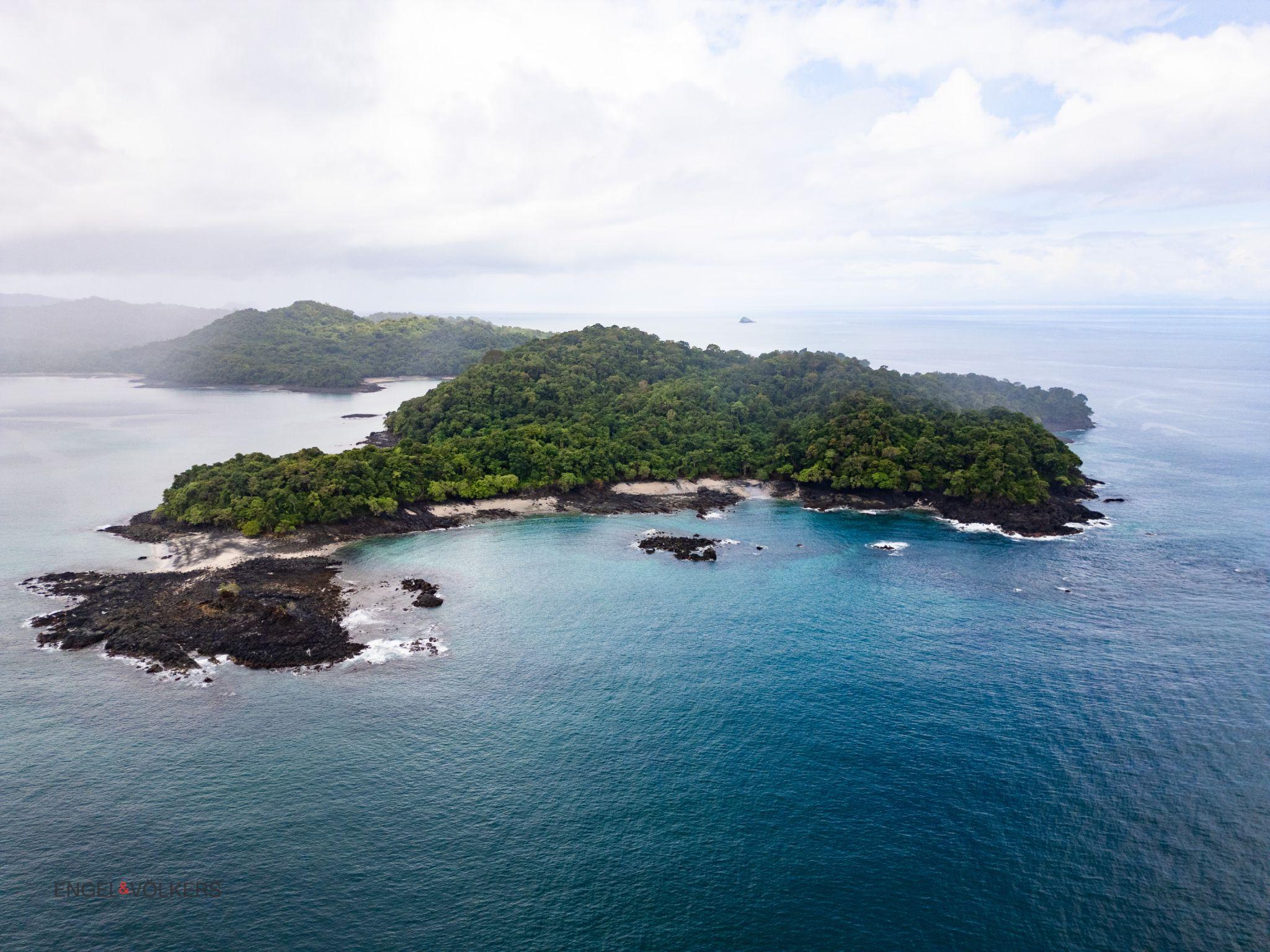 Isla de Puercos — Engel & Völkers Panama